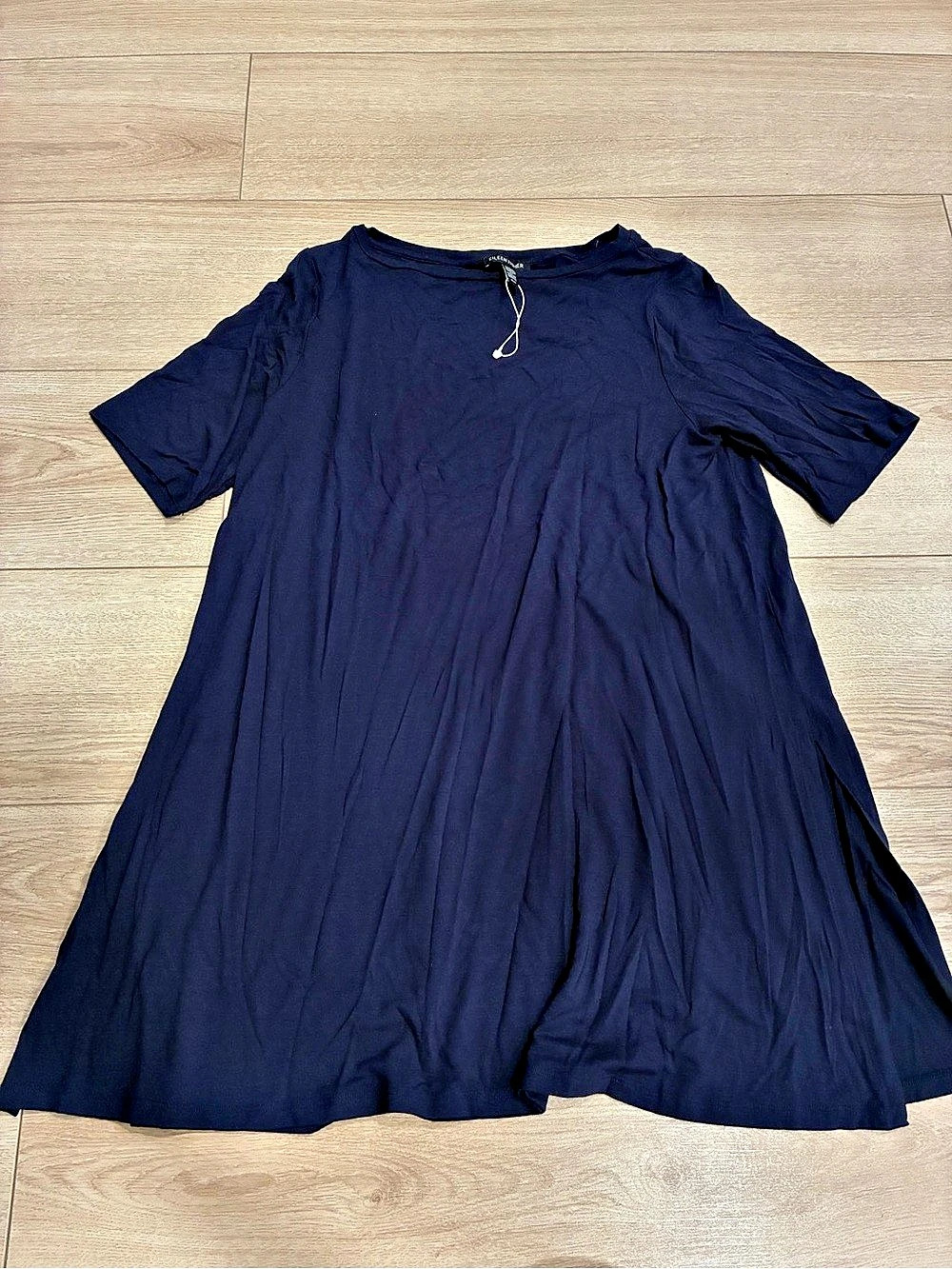 NEW Eileen Fisher Women’s Lightweight Viscose Jersey Tunic Top Navy Size M